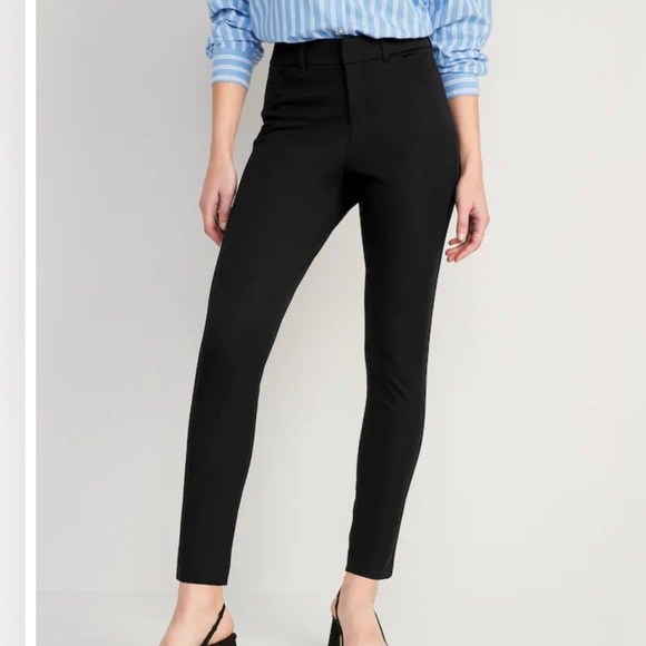 Old Navy Pants - Old Navy Pixie Ankle Pants